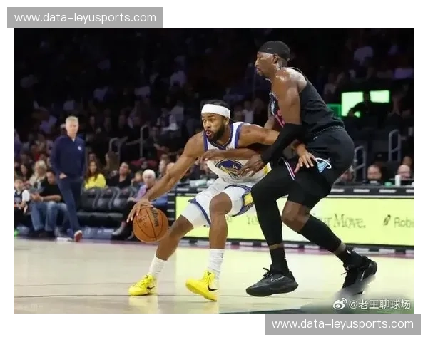 巅峰对决：当南海岸铁血遇上金州三分雨，这场热火vs勇士直播你绝对不能错过！